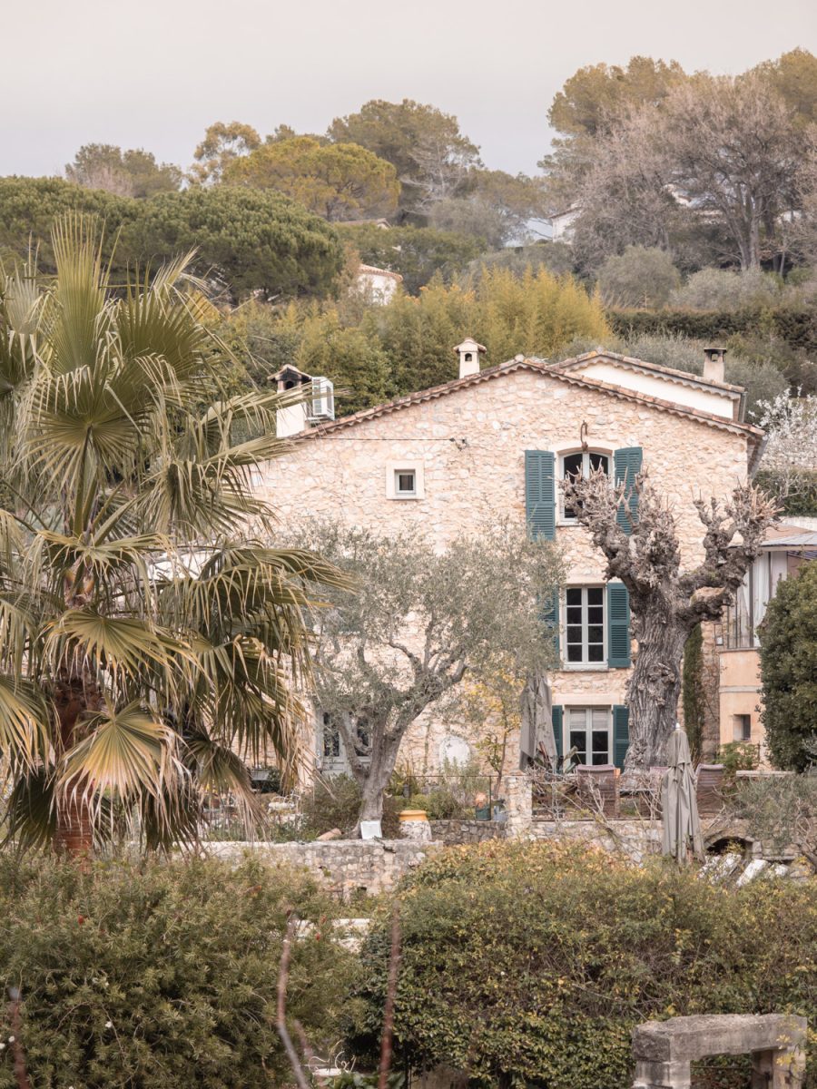 Les Rosées Mougins Provence bed and breakfast